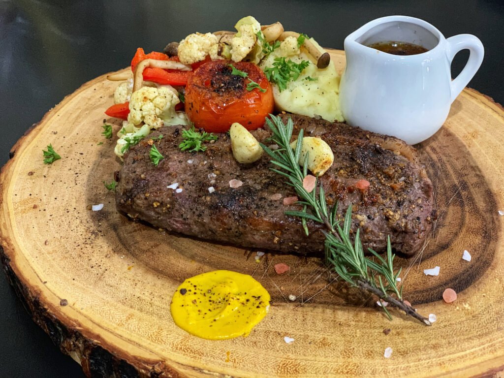 Herb Grilled Steak with Veggies